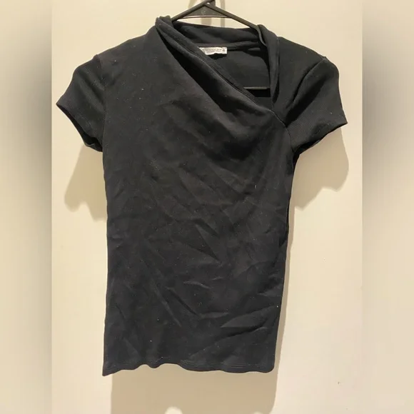 ⭐️Zara Ribbed Shirt⭐️ - Picture 3 of 6